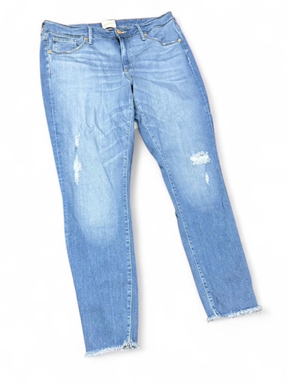 Universal Thread Light Blue Distressed Ankle Jeans
